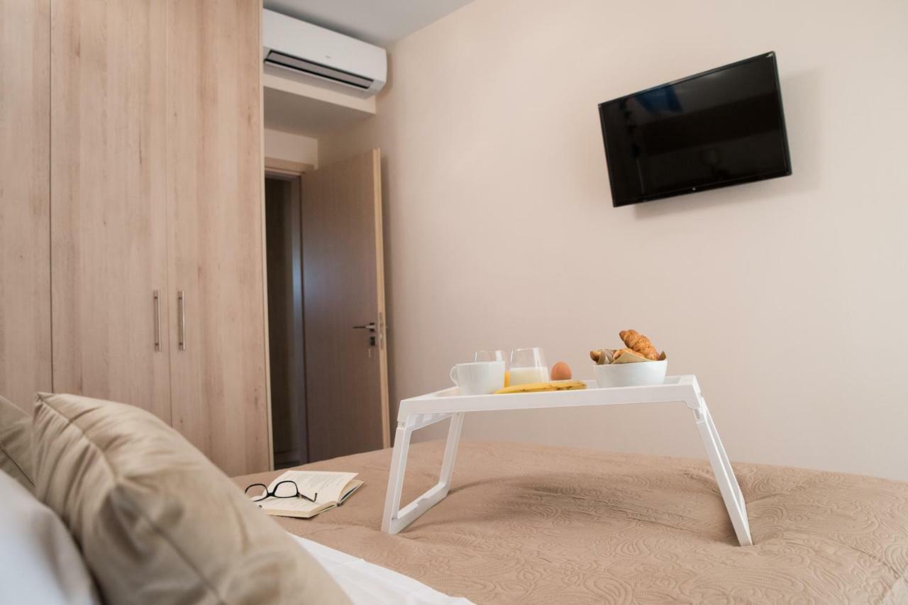 At.Thea Athens Boutique Apartments Esterno foto